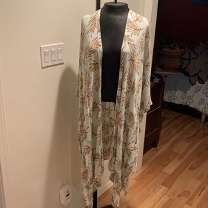 Gorgeous light kimono